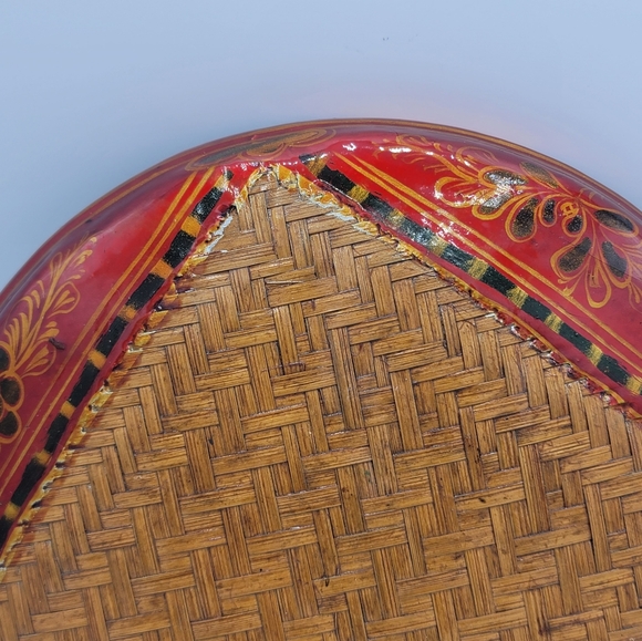 Hand-Painted Chapati Parat Basket Lacquered Woven Lidded Storage India Vintage - Picture 11 of 15